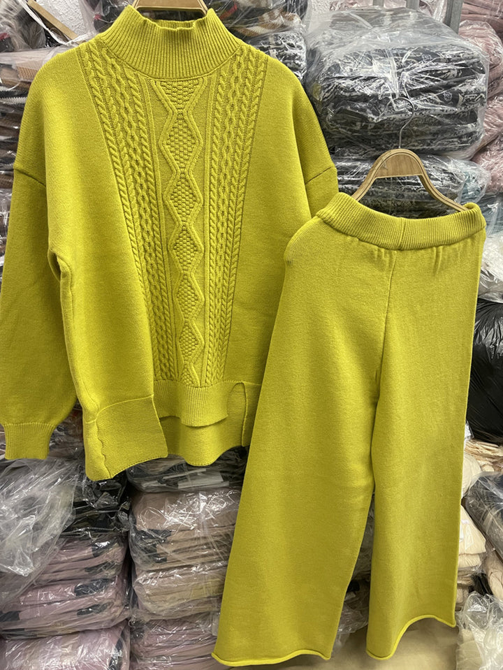 Elegant women's knit set with high collar and colorful pattern Lune London