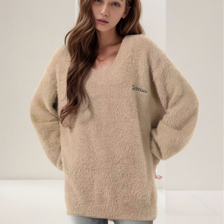Women soft V neck sweater Lune London