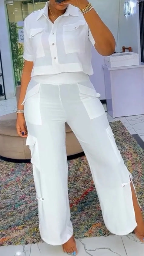 Ensemble de crop top élégant et de pantalons cargo pour femmes Chic & Stil