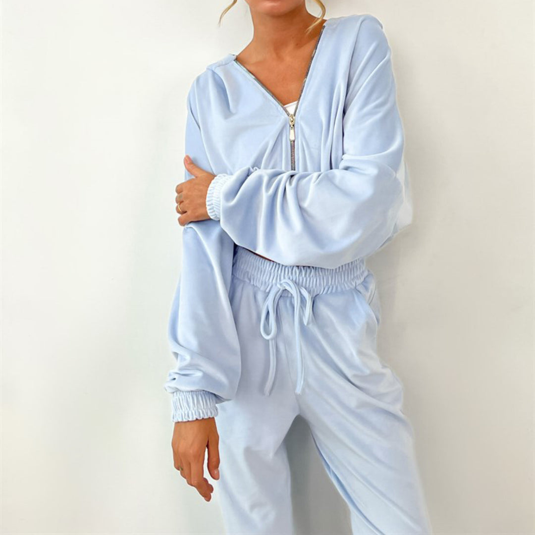 Ladies Velvet leisure outfit with drawstring and zip Lune London