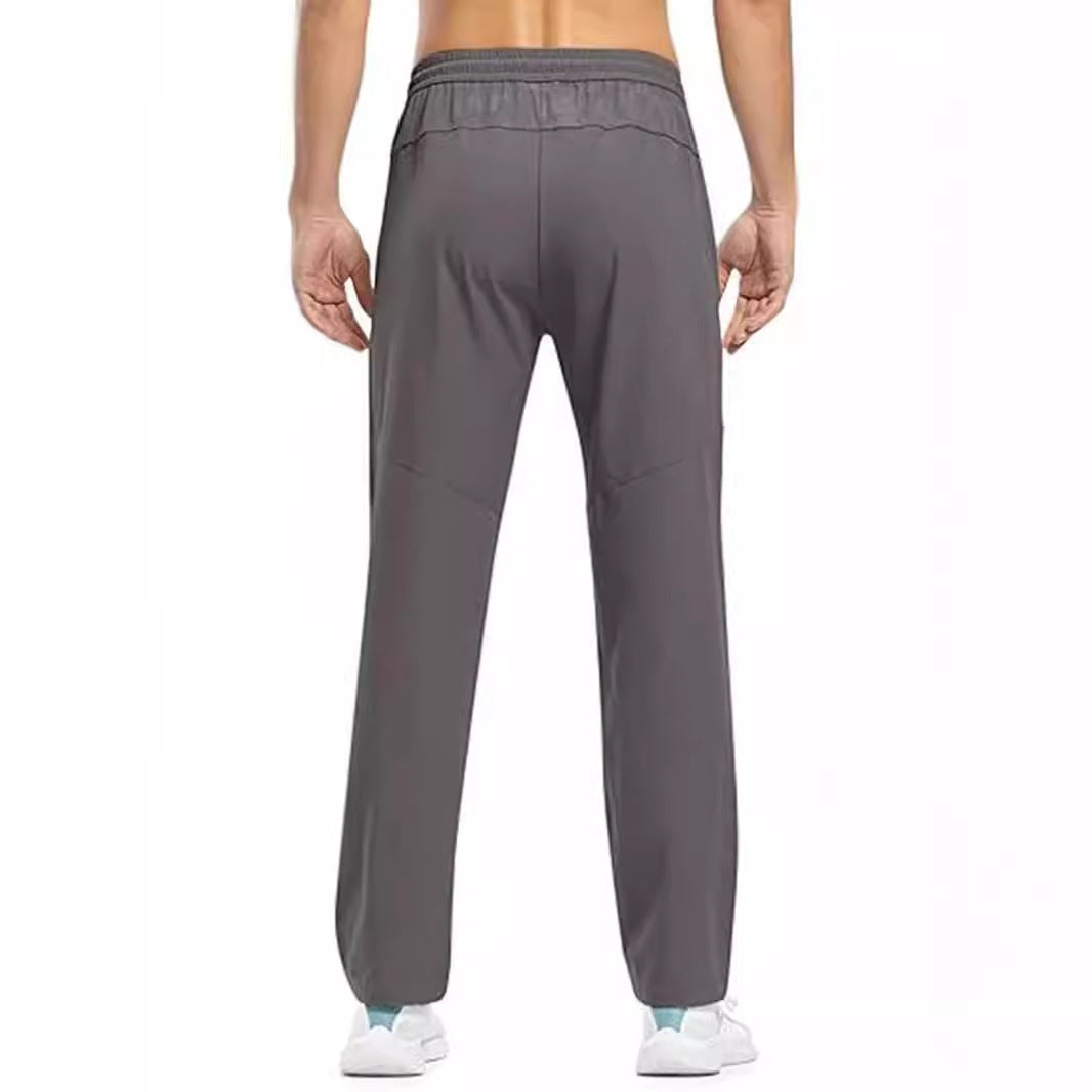 Men's sporty leisure pants with zip pockets on the sides Lune London