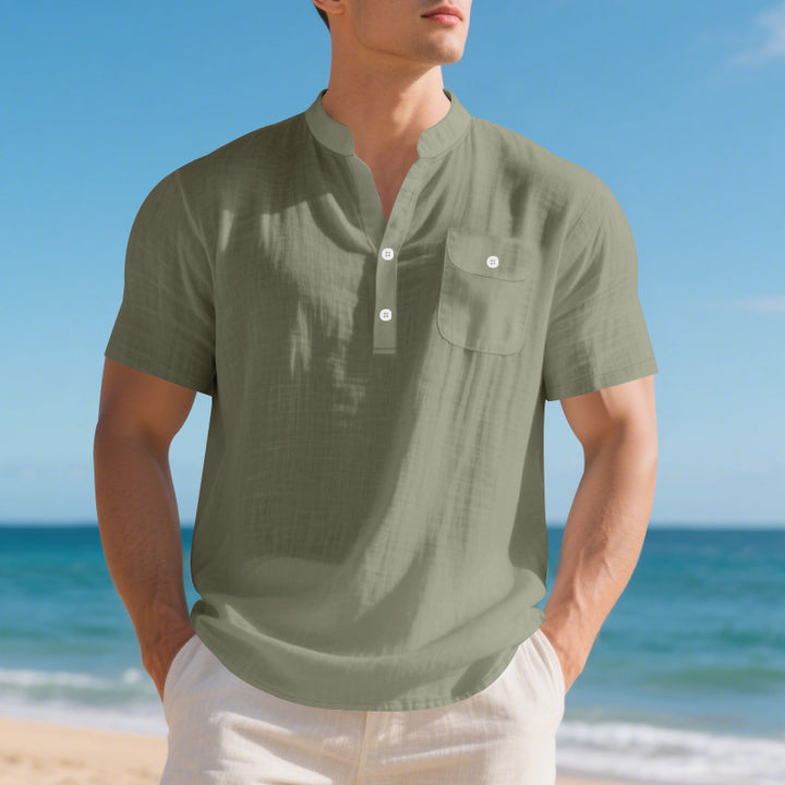 Fashion short sleeve shirt for men with button placket and chest pocket Lune London