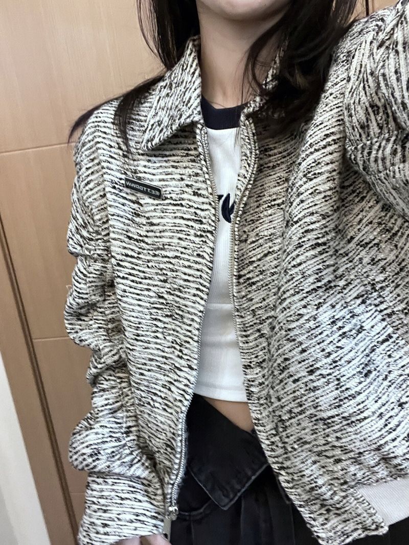 Veste de loisirs pour femmes avec un design texturé Chic & Stil
