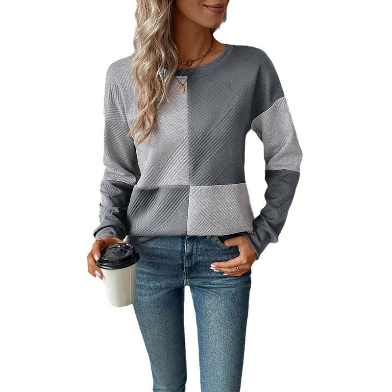 Fashionable women's sweater with geometric design and long sleeves Lune London