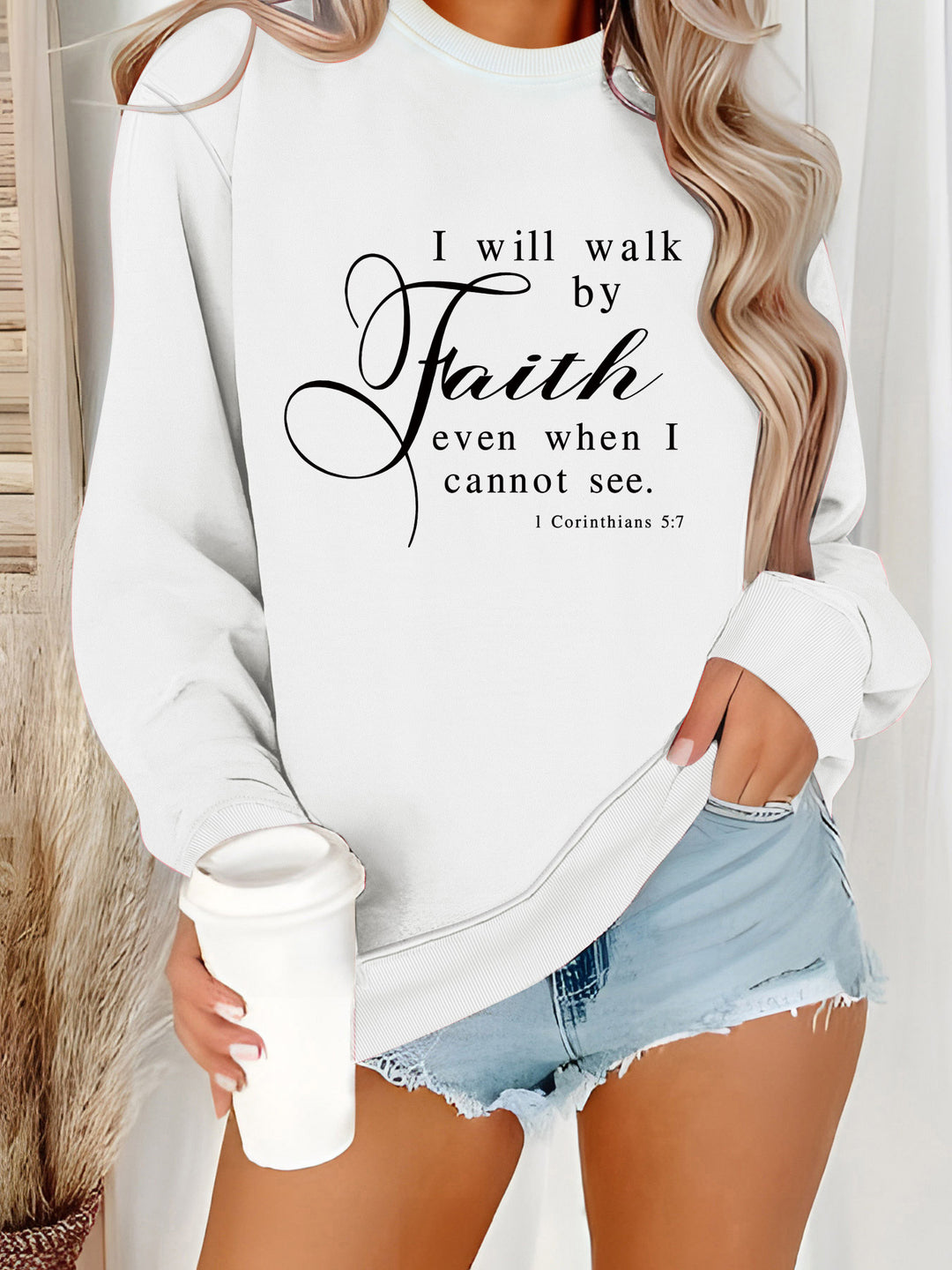 Sweatshirt pour femmes avec inscription inspirante et matériau doux Chic & Stil