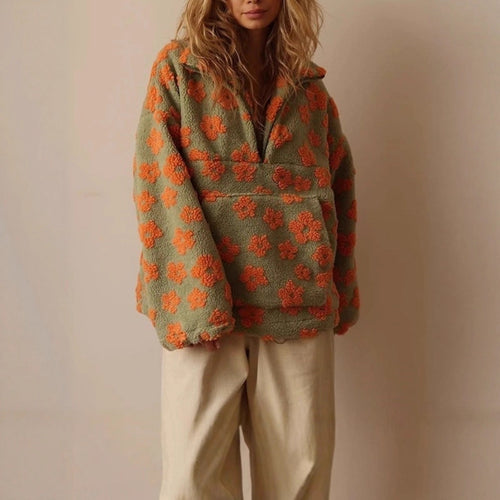 Women oversized cozy sweater with 3D floral design Lune London