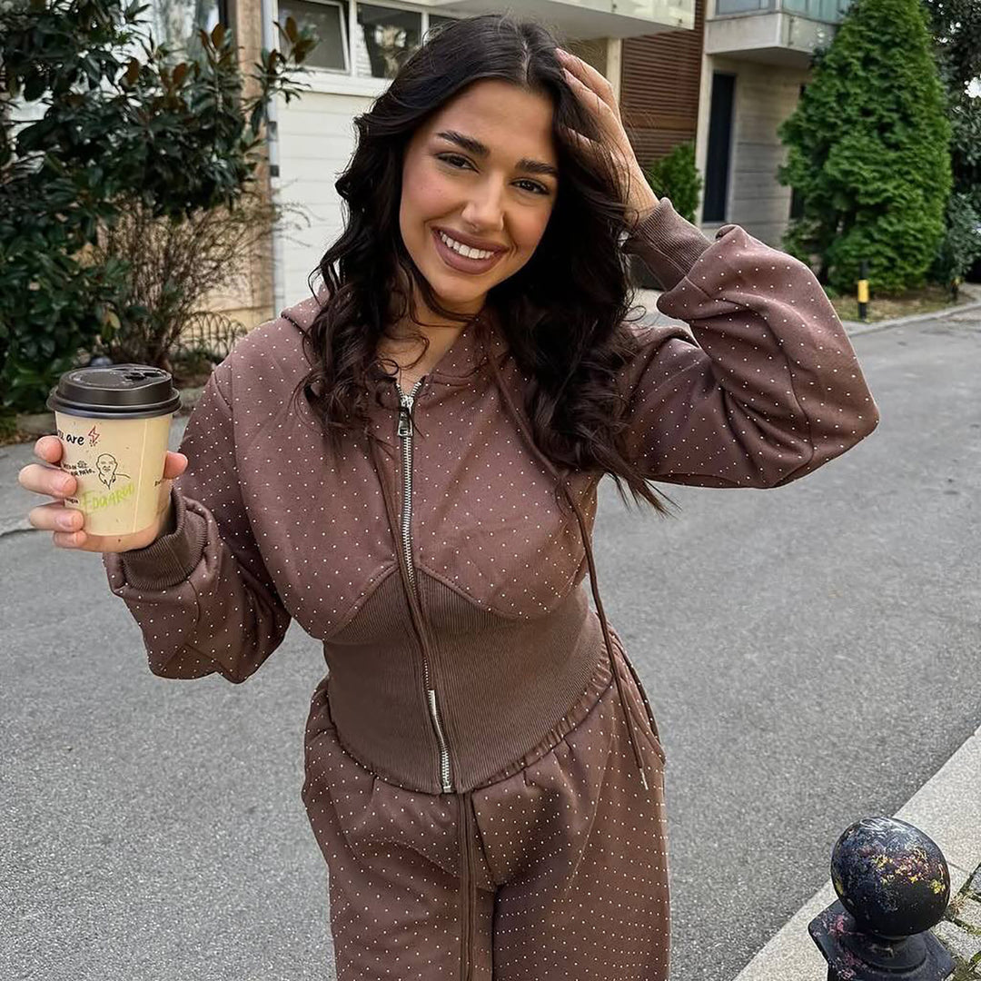 Leisure set for women with sparkling accents and a comfortable fit Lune London