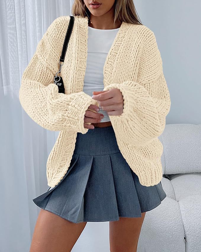 Knit jacket for women with voluminous sleeves and an open front closure Lune London