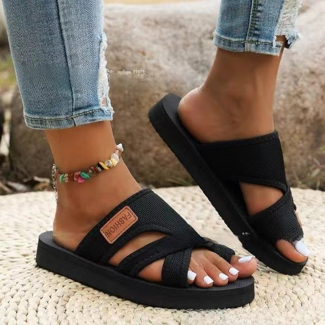 Adjustable cross-strap non-slip sandals for women Lune London