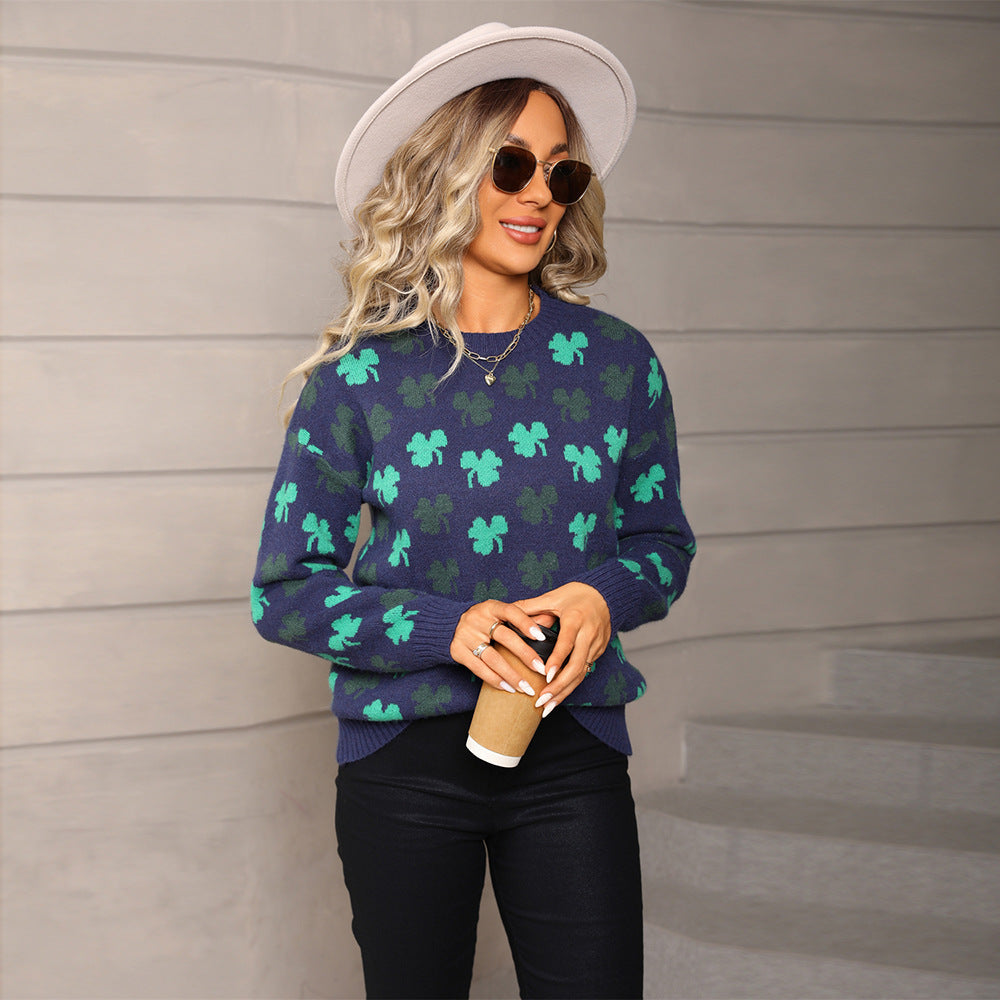 Pull en tricot cozy pour femmes avec motif de trèfle Chic & Stil