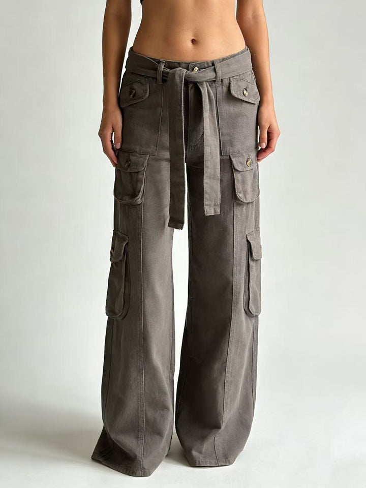 Women's stylish loose Cargo pants with belt and pockets Lune London