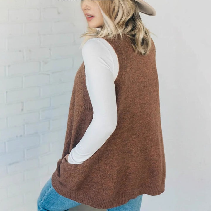 Ladies Knitted Fashion Vest with V-Neck and Practical Pockets Lune London