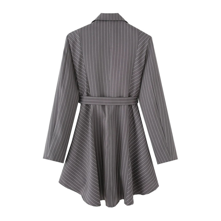 Striped blazers jacket for women with a defined waist and an elegant belt Lune London
