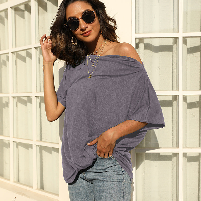 Off-shoulder t-shirt for women with a relaxed fit and trendy knot detail Lune London