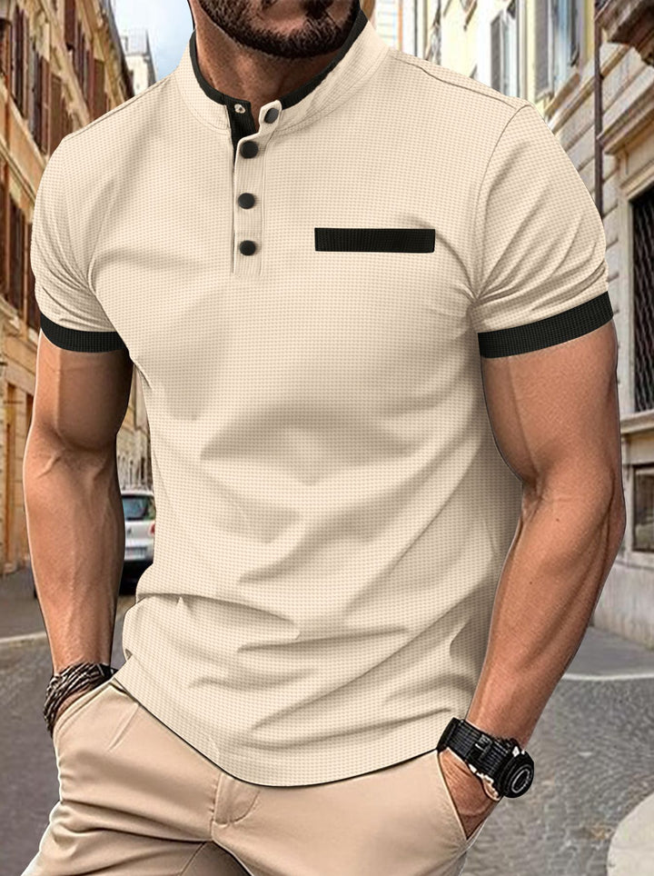 Short sleeve casual shirt for men with button placket Chic und Stil