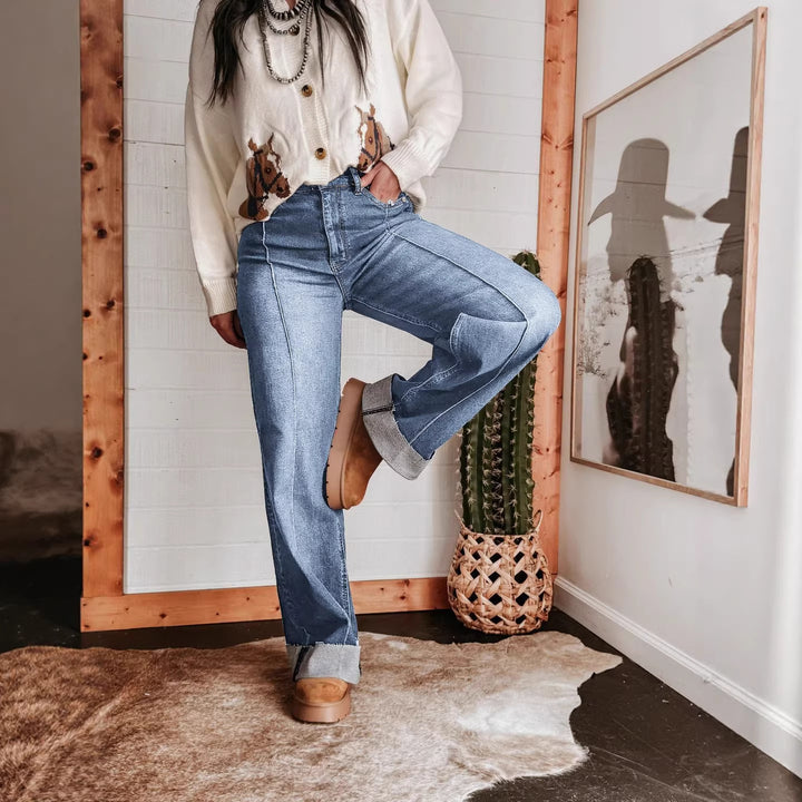 Women wide High-Waist jeans with unique contrast seams and casual look Lune London