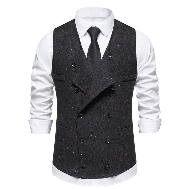 Elegant suit vest for men with double button design and practical pockets Lune London