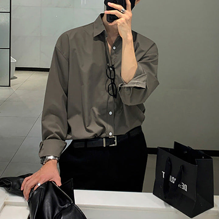 Lune London | Men's Oversized Shirt made of breathable cotton with a casual cut