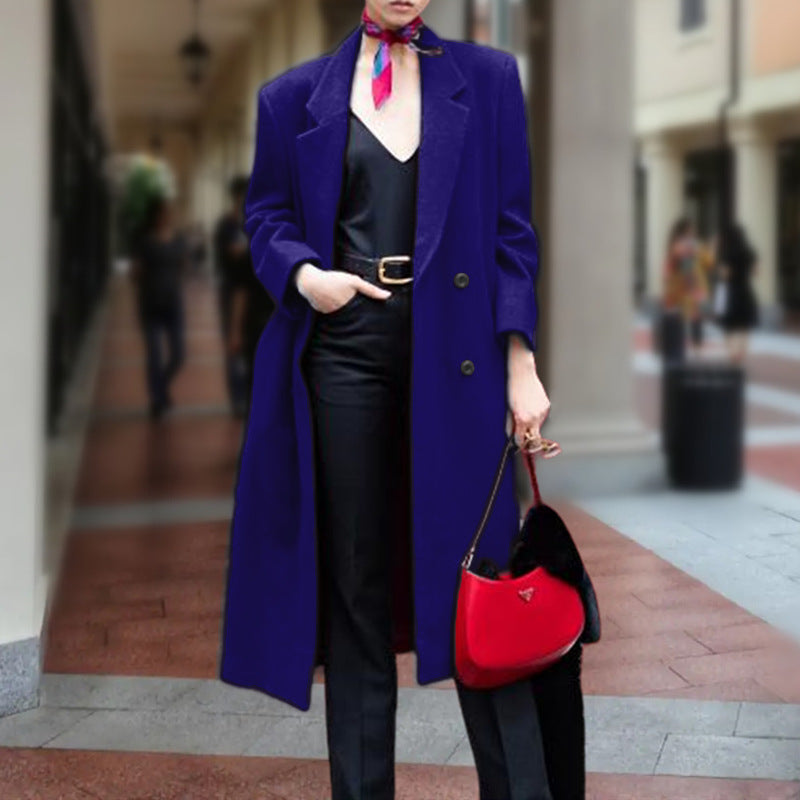 Elegant long coat for women with double-breasted buttons and generous cut Lune London