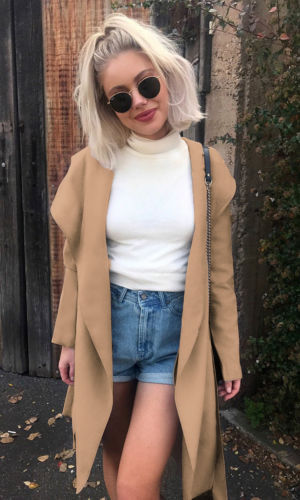 Casual trench coat for women with a modern cut and a waist belt Lune London