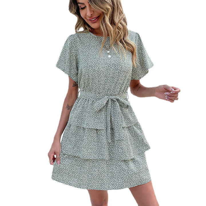 Robe d'été à volants pour femmes avec ceinture ajustable et jupe volumineuse Chic & Stil