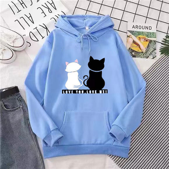 Women's hoodie with cute cat design and casual fit Chic & Stil