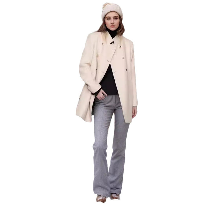 Elegant wool coat for women with double-breasted buttons and practical high collar Lune London
