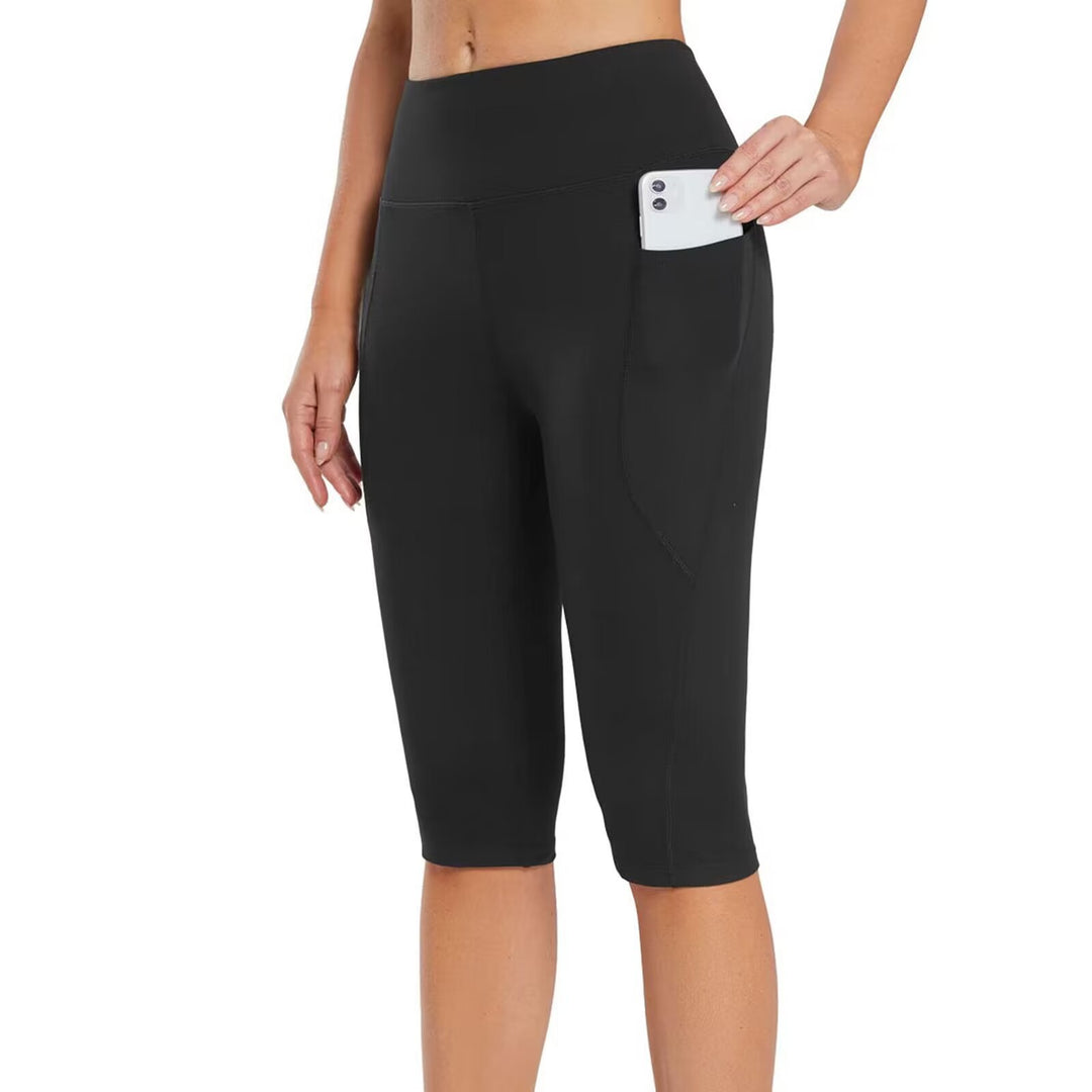 Lune London women's sporty Capri pants with practical side pockets