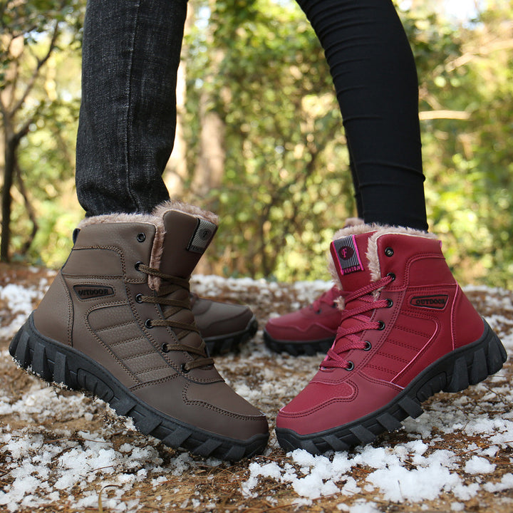 Insulated winter boots for women with slip-resistant molded sole Lune London