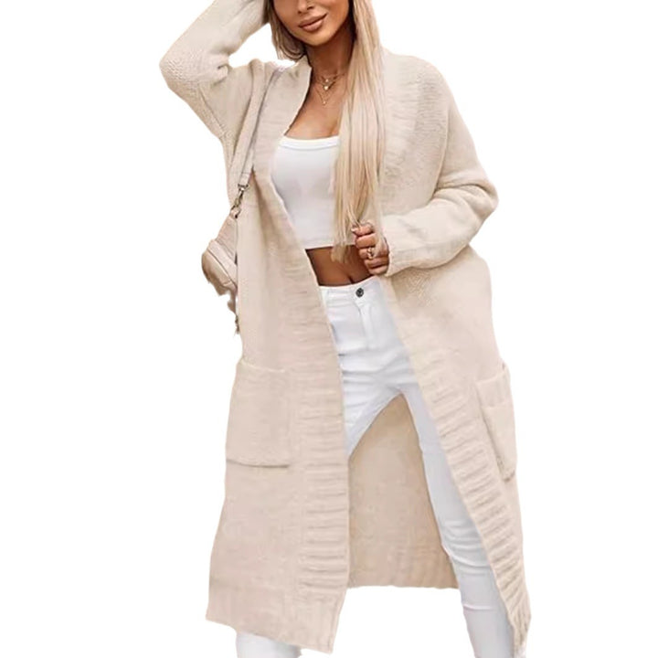 Women's knit coat with practical pockets and elegant cut Lune Londonl