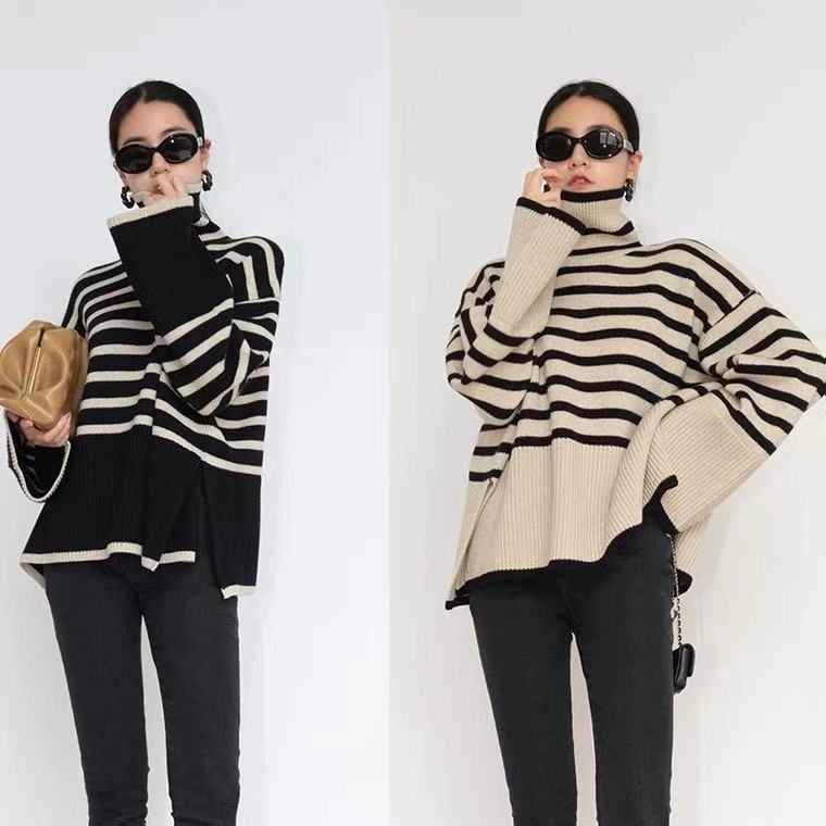 Pull turtleneck en tricot épais pour femmes avec motif rayé maritime et coupe décontractée Chic & Stil
