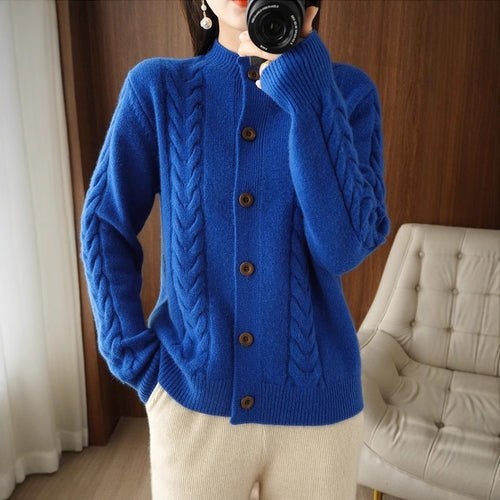 Comfortable knit jacket for women with cable pattern and button placket Lune London