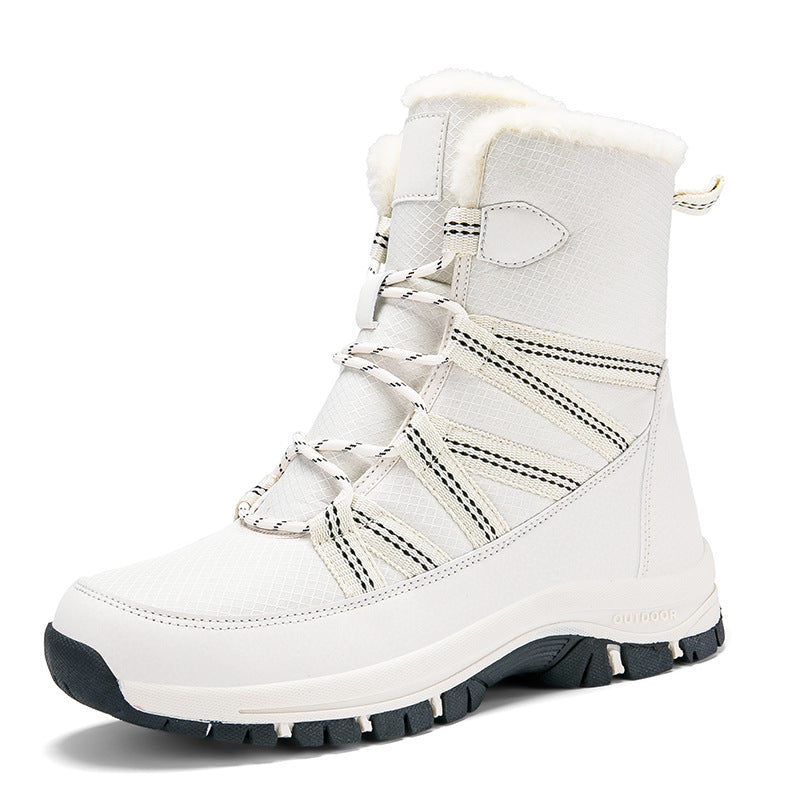 Women’s winter boots with insulated lining and non-slip sole Lune London