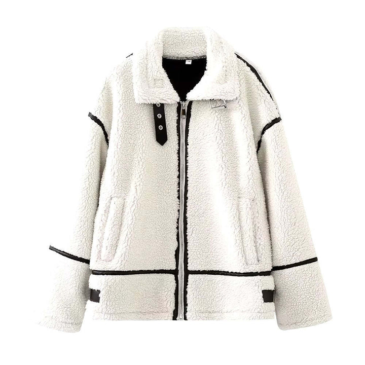 Fleece jacket for women with a modern cut and functional pockets Lune London