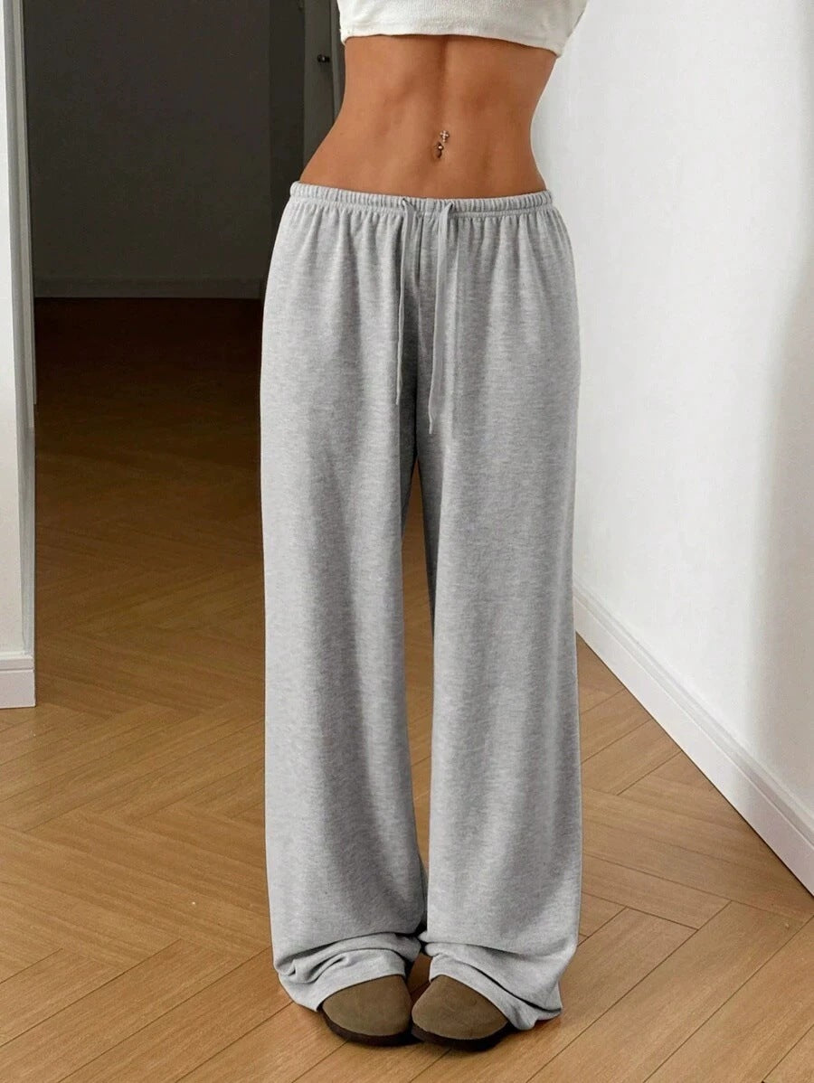 Casual and comfortable women's pants in soft jersey Lune London