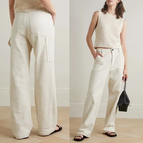 Wide cargo pants for women with practical pockets and comfortable fit Lune London