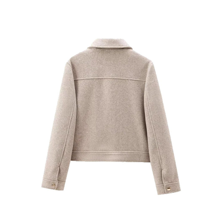 Trendy short jacket for women with practical flap pockets Lune London