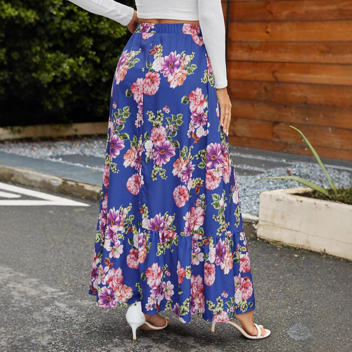 Maxi skirt for ladies with floral ruffle details and an elastic waistband Lune London