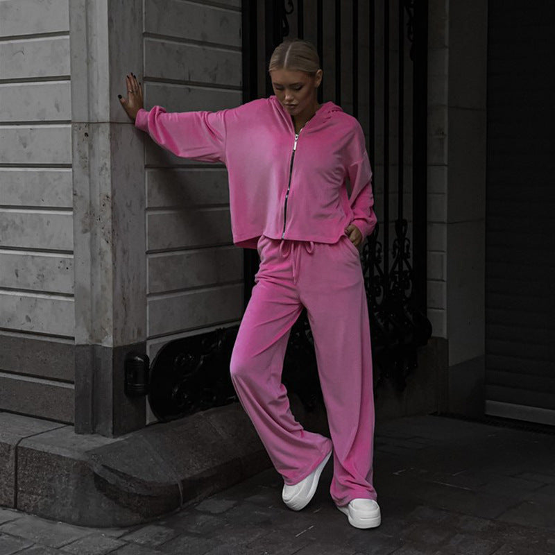 Lune London women's fleece athletic leisure set with hood and elastic waistband