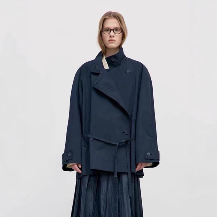 Veste de transition élégante pour femmes avec coupe asymétrique Chic & Stil