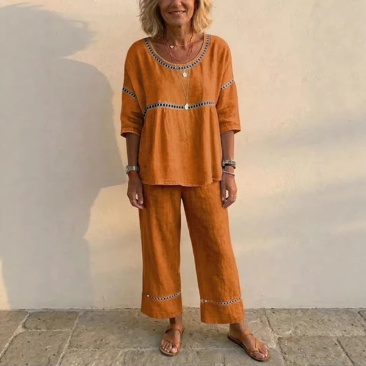 Women's Complete Loungewear Set Made of Linen with Airy Fit and Lace Details Chic & Stil