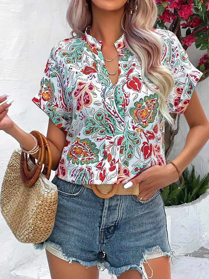 Short sleeve blouse for women with abstract print Lune London
