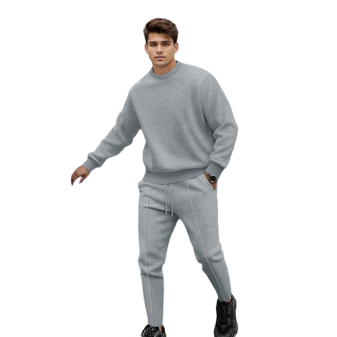 Trendy men's jogger set with textured top and slim-fit pants Lune London