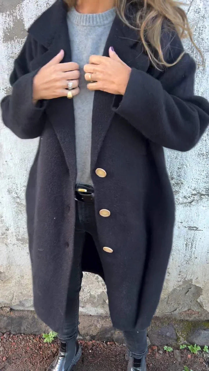 Wool coat for women with modern cut and large button details Lune London