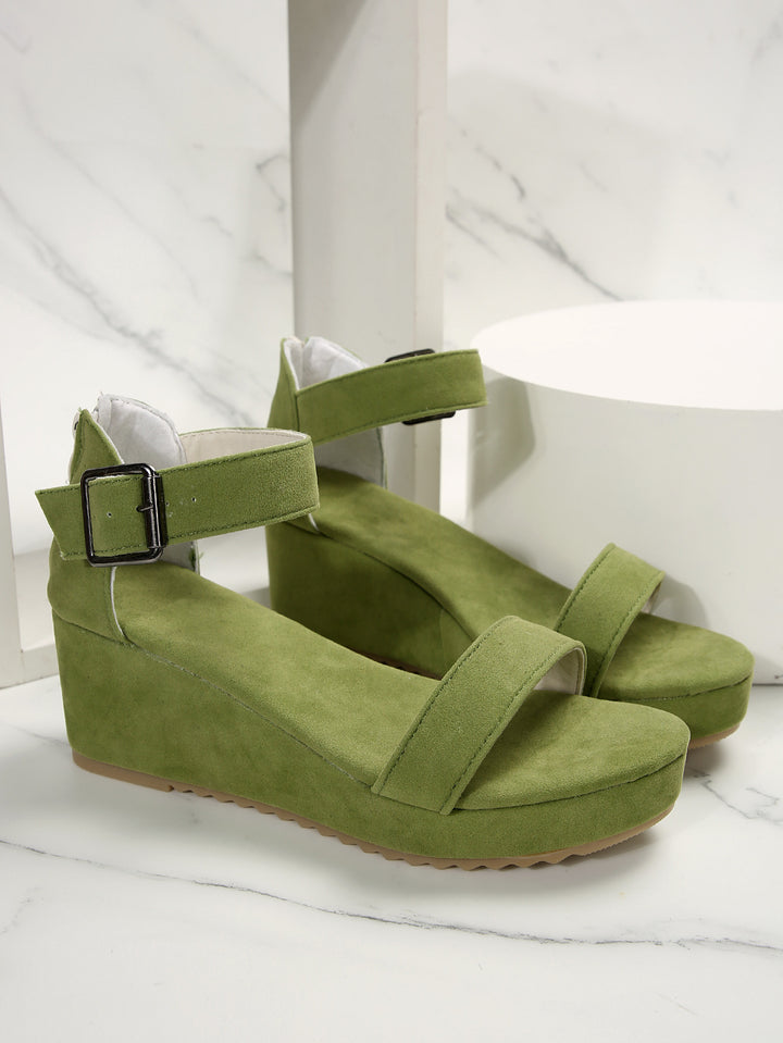 Wedge heel sandals for women with adjustable strap and non-slip sole Lune London