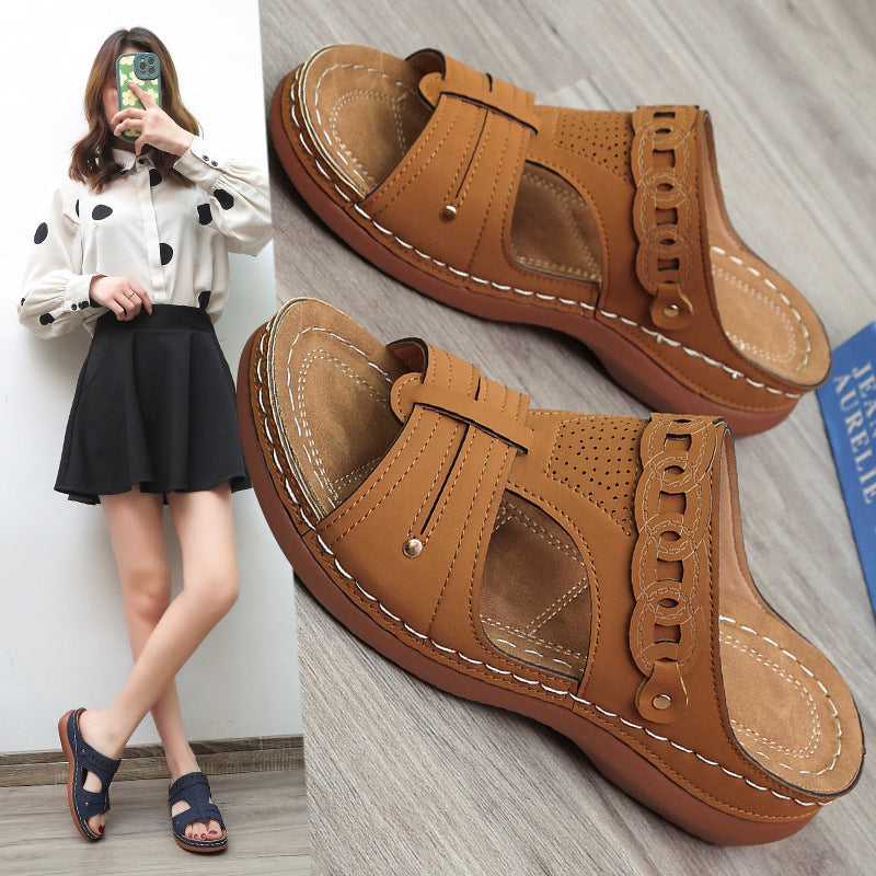 Elegant comfort sandals for women with breathable upper material Lune London