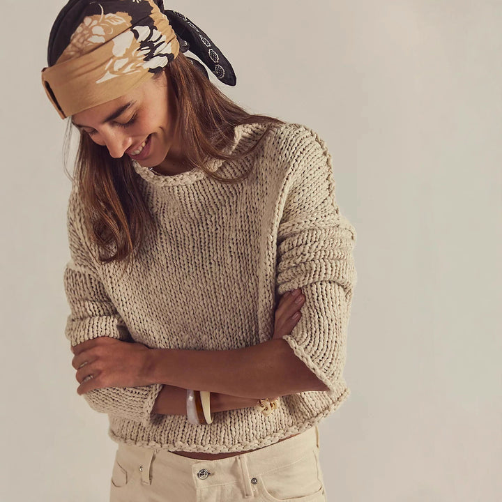 Casual knit sweater for women cropped cut Lune London