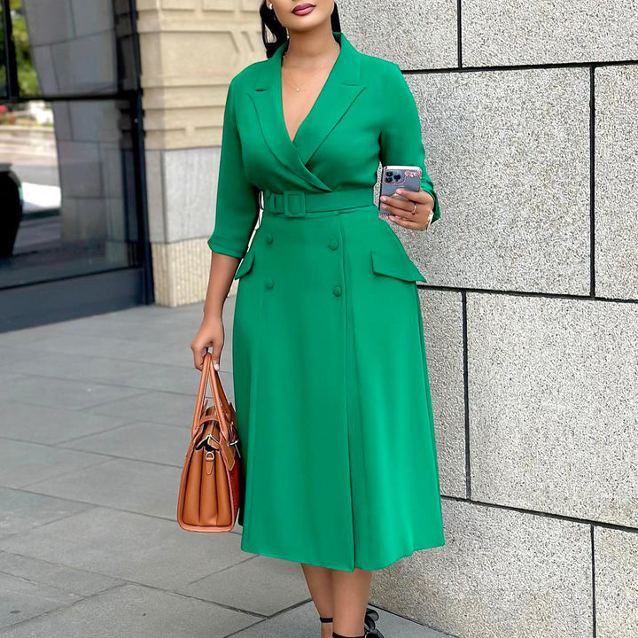 Women's trench coat with belted waist and luxurious details Lune London