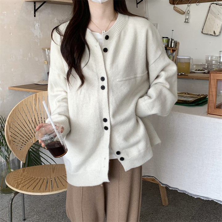 Ladies casual knitted cardigan with a fine texture and practical button details Lune London
