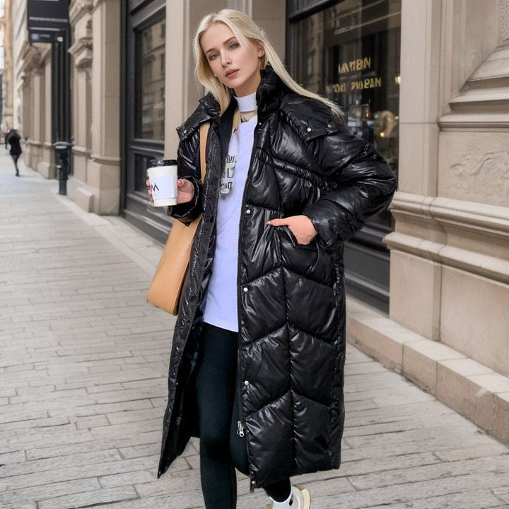 Women's Long Insulated Puffer Jacket with Voluminous Cut and Practical Side Pockets Lune London